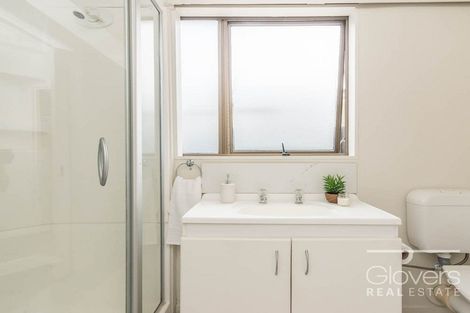 Photo of property in 4/13 Northall Road, New Lynn, Auckland, 0600