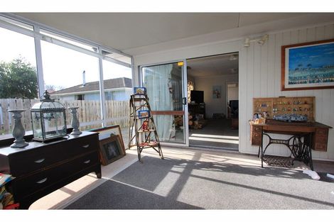Photo of property in 12 Gill Crescent, Redwoodtown, Blenheim, 7201