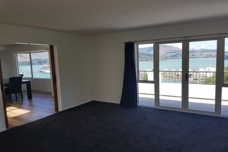 Photo of property in 16 Dudley Road, Lyttelton, 8082