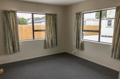 Photo of property in 17 Auburn Avenue, Upper Riccarton, Christchurch, 8041