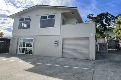 Photo of property in 56 Brian Crescent, Stanmore Bay, Whangaparaoa, 0932