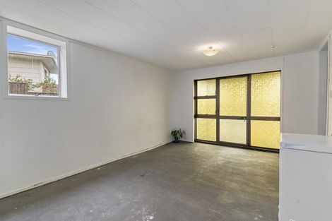 Photo of property in 3 Bonito Place, Bayview, Auckland, 0629