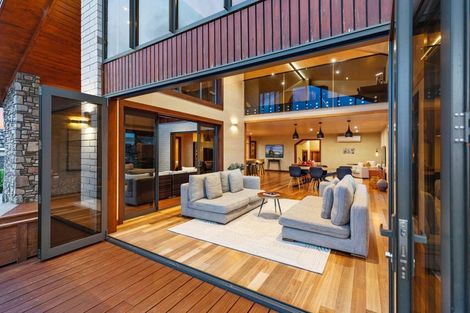 Photo of property in 177 Welcome Bay Road, Welcome Bay, Tauranga, 3112