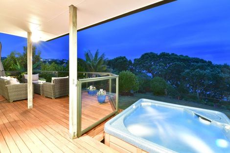 Photo of property in 25 Swann Beach Road, Stanmore Bay, Whangaparaoa, 0932