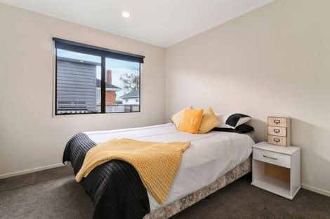 Photo of property in 44b Matipo Road, Te Atatu Peninsula, Auckland, 0610