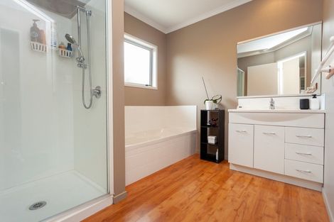 Photo of property in 6 Depot Street, Tirau, 3410