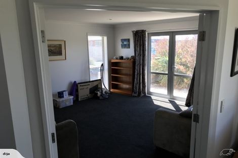 Photo of property in 4 Sequoia Way, Rangiora, 7400