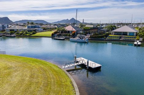 Photo of property in 23 Stace Hopper Drive, One Tree Point, 0118