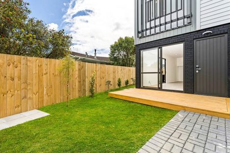 Photo of property in 15c Tabitha Crescent, Henderson, Auckland, 0612