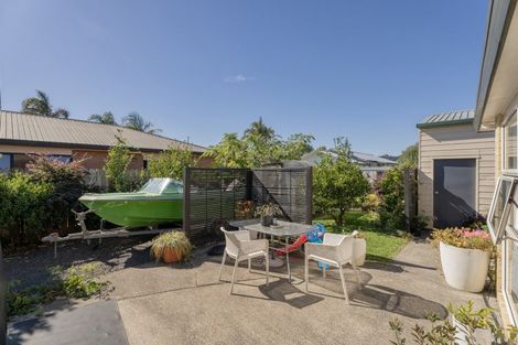 Photo of property in 9 Park Lane, Whitianga, 3510