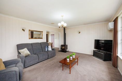 Photo of property in 10 Marsden Place, Awapuni, Palmerston North, 4412