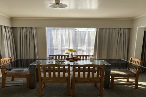 Photo of property in 30 Deller Grove, Silverstream, Upper Hutt, 5019