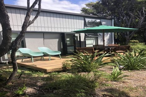 Photo of property in 25 Awaroa Bay (beach), Awaroa Bay, Takaka, 7183