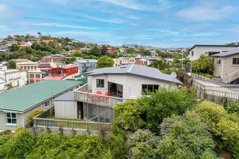 Photo of property in 18 Mount Street, Port Chalmers, 9023