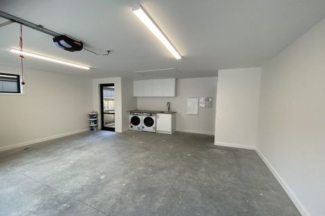 Photo of property in 10 Fallow Street, Jacks Point, 9371