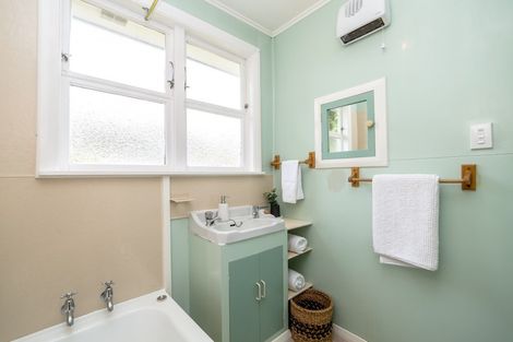 Photo of property in 4 Kenward Crescent, Featherston, 5710