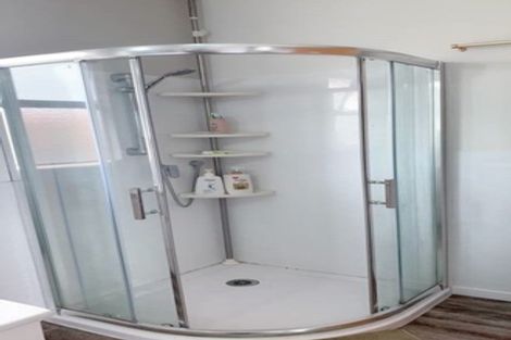 Photo of property in 2/104 Forrest Hill Road, Forrest Hill, Auckland, 0620