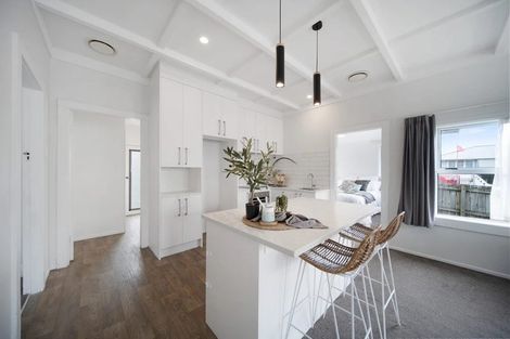 Photo of property in 7 Patience Way, Massey, Auckland, 0614