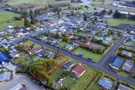 Photo of property in 10 Hampden Street, Murchison, 7007