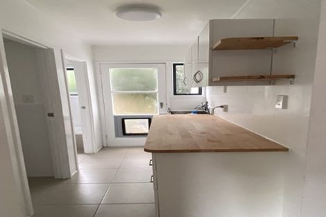 Photo of property in 2/28 Marina Road, Torbay, Auckland, 0630