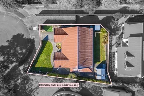 Photo of property in 37 Rosebank Grove, Waikanae, 5036