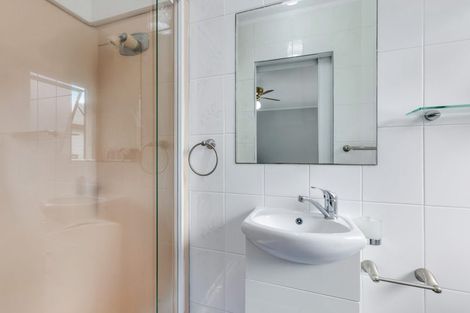 Photo of property in 178 Everglade Drive, Totara Heights, Auckland, 2105