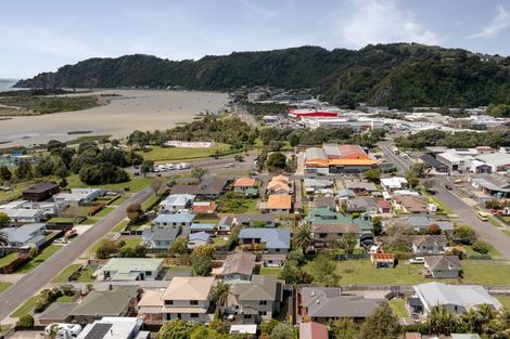 Photo of property in 13b Beach Street, Whakatane, 3120