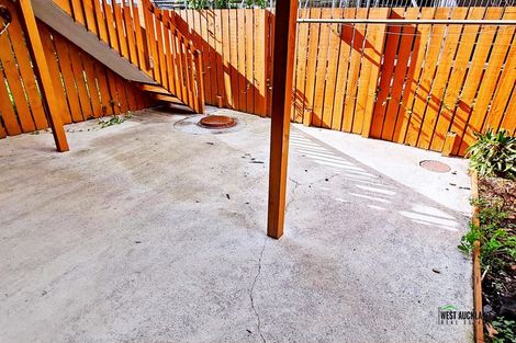 Photo of property in 8 Captain Scott Road, Glen Eden, Auckland, 0602