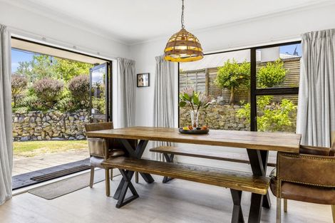 Photo of property in 83 Harvey Street, Waipahihi, Taupo, 3330