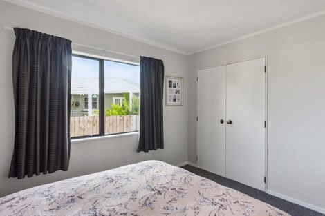 Photo of property in 5 Palmer Court, Paraparaumu, 5032