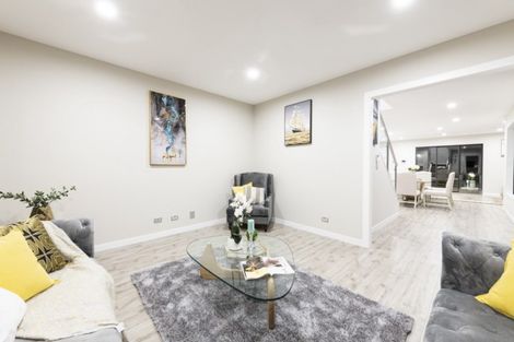 Photo of property in 67 Drumbuoy Drive, Flat Bush, Auckland, 2019