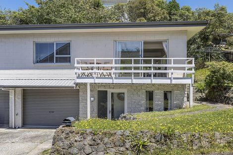 Photo of property in 1a Sandhurst Way, Crofton Downs, Wellington, 6035