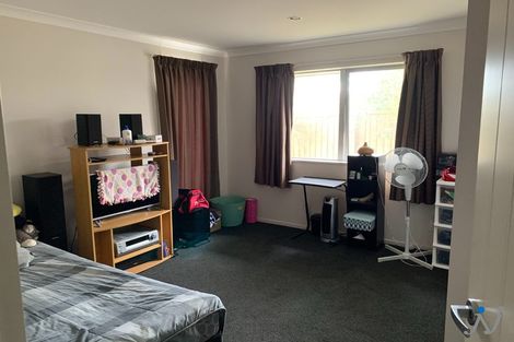 Photo of property in 36 Little Oaks Drive, Yaldhurst, Christchurch, 8042