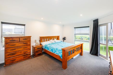 Photo of property in 113 James Line, Kelvin Grove, Palmerston North, 4414
