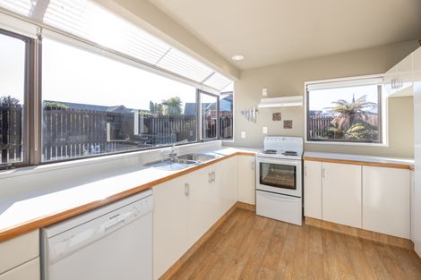 Photo of property in 45 Munro Street, Redwood, Christchurch, 8051