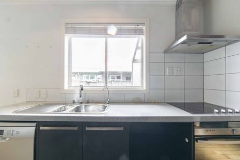 Photo of property in 72 Mears Road, St Andrews, Hamilton, 3200