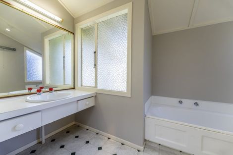 Photo of property in 16 Rowan Place, Gleniti, Timaru, 7910