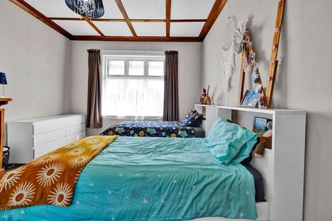 Photo of property in 21 Maire Street, Hawera, 4610