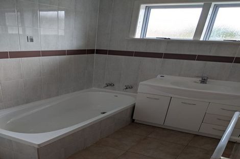 Photo of property in 2/17 Havelock Avenue, Forrest Hill, Auckland, 0620