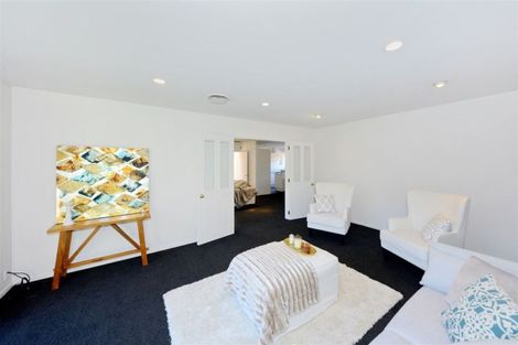 Photo of property in 10 Millcroft Place, Parklands, Christchurch, 8083