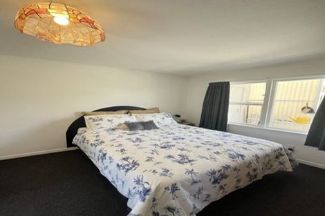 Photo of property in 2 Taupo Crescent, Plimmerton, Porirua, 5026