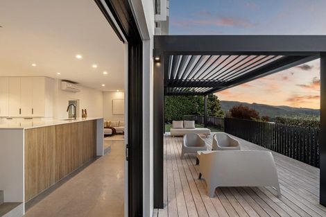 Photo of property in 280 Major Hornbrook Road, Mount Pleasant, Christchurch, 8081