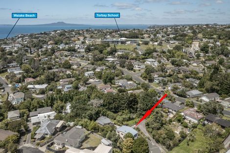 Photo of property in 40f Weatherly Road, Torbay, Auckland, 0630