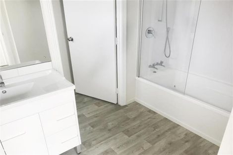 Photo of property in 13 Mail Avenue, Weymouth, Auckland, 2103