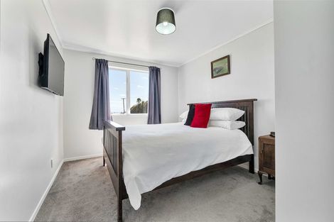 Photo of property in 282 Warea Road, Warea, New Plymouth, 4381