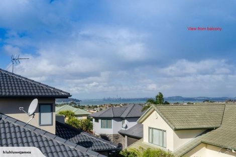 Photo of property in 143e Hobsonville Road, West Harbour, Auckland, 0618