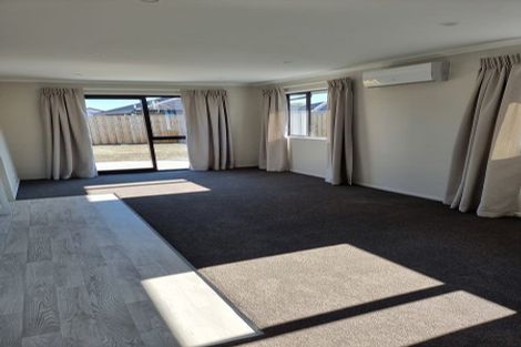 Photo of property in 3 Herridge Street, Woodend, 7691