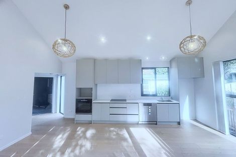 Photo of property in 110 Canongate Street, Birkdale, Auckland, 0626