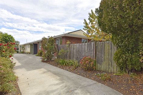 Photo of property in 1/7a Kruse Place, Redwood, Christchurch, 8051