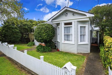Photo of property in 33 Waimana Avenue, Northcote Point, Auckland, 0627